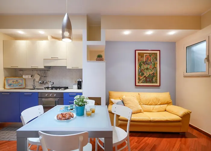 Guesthost - De Napoli Ev Appartamento