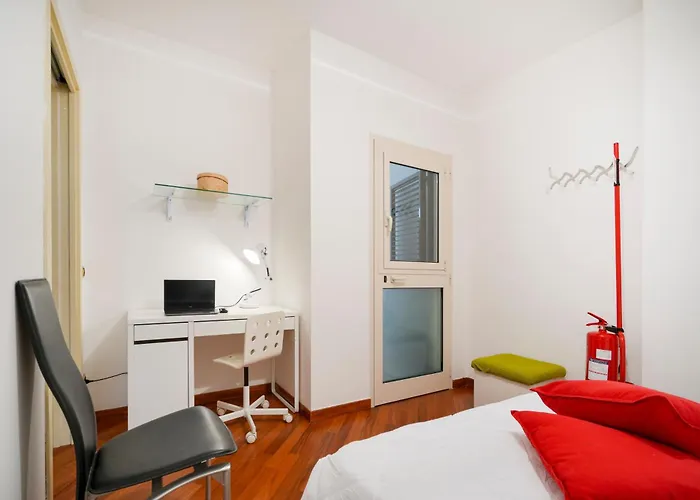 Guesthost - De Napoli Ev Bari