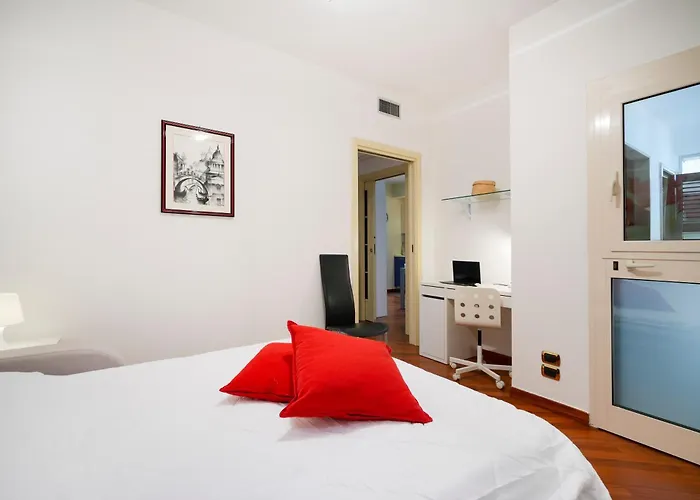 Guesthost - De Napoli Ev Appartamento *