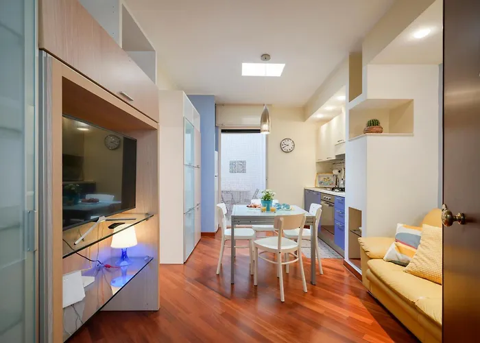 Appartamento Guesthost - De Napoli Ev *